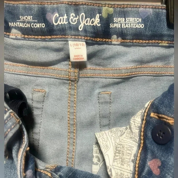 Girls Cat & Jack shorts with hearts size Large 10/12 - Picture 2 of 3